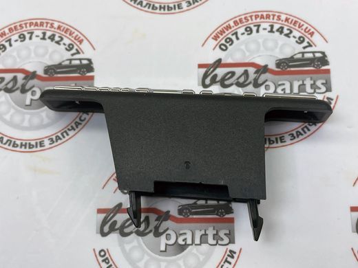 A2238171800, A 223 817 18 00 Емблема решітки радіатора 63 AMG Mercedes S W223