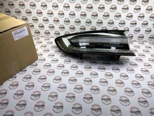 95B945091AM, 95B 945 091 AM Фонарь задний левый затемненный Porsche Macan 95B-2