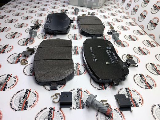 A0004203404, A 000 420 34 04 Колодки гальмівні передні 53 AMG 4Matic Mercedes GLE W167/C167