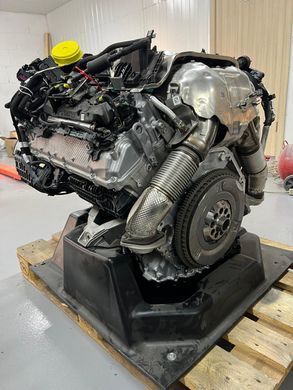 S68B44A, S6 8B 4 4A Мотор (Двигун) новий у зборі з навісним та каталізаторами (1-ї комплектності) V8 4.4 S68B44A Bi-Turbo "M" BMW 7 G70 / X5 G05/F95 / X6 G06/F96 / X7 G07
