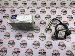 A0009052210, A 000 905 22 10 Датчик NOX катализатора Mercedes C W204 / GLK X204 / E C207/W212 / CLS C218 / S W222 / R W251 / V W447 / Sprinter C906
