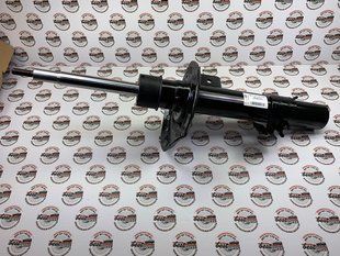 LR116116 Стойка передняя (Амортизатор передний) правый Land Rover Discovery Sport L550