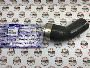 32222272 Патрубок (Шланг) інтеркулера Volvo / XC90 (16-) / XC60 (18-) / XC60 (-17) / V90 CC (17-) / V90 (17-) / V70 (-16) / V60 CC (19-) / V60 (19-) / V60 CC (-18) / V60 (-18) / V40 CC (-19) / V40 (-19) / S90 (17-) / S60 CC (-18) / S60 (19- ) / S60 (-18)