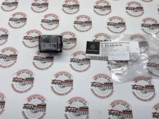 A2218200456, A 221 820 04 56 Плафон подсветки заднего номерного знака Mercedes C W204 / E C207/W212 / CL C216 / S W221