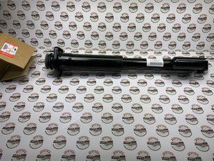 LR023573 Амортизатор задний правый Range Rover Vogue L322