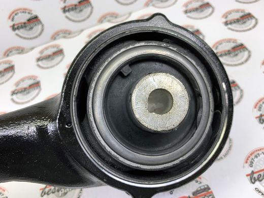 LR148059 Рычаг передний нижний передний правый Range Rover Vogue L405 / Sport L494 / Land Rover Discovery 5 L462
