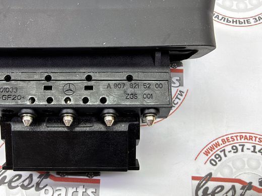 A9078215200, A 907 821 52 00 Датчик (контакт/концевик) закриття зсувних бічних дверей лівих/правих Mercedes V W447/W448/W636/W639 / Sprinter W907/W910