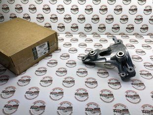 LR181144 Кронштейн компрессора кондиционера Range Rover Vogue L460 / Sport L461 / Velar L560 / Land Rover Discovery 5 L462 / Defender L663