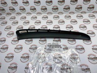 970504634091E0, 970 504 634 091E0 Накладка переднего правого крыла черная Porsche Panamera 970