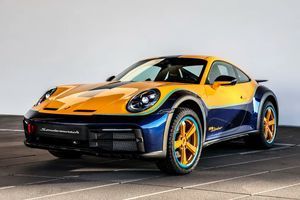 Офіційно показали ексклюзивний Porsche 911 Dakar