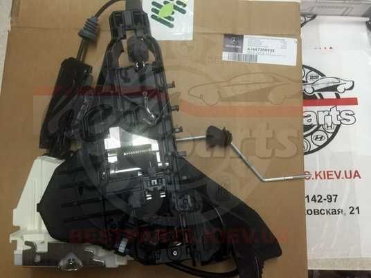 A1647200935, A 164 720 09 35 Замок передней левой двери Mercedes