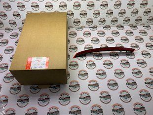 LR093435 Отражатель заднего бампера правый Range Rover Velar L560