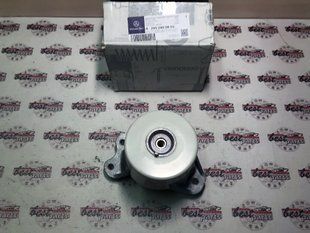 A2052400800, A 205 240 08 00 Подушка (Опора) двигателя левая Mercedes C W205 / E W213/C238