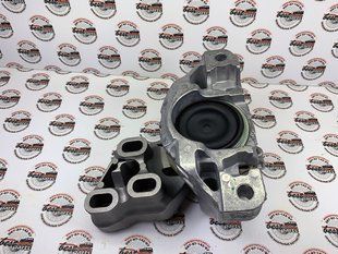 A2462400617, A 246 240 06 17 Подушка двигателя слева Mercedes B W246 / A W176