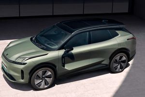 Яким буде новий гібридний кросовер від Volvo?