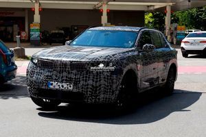 З'явилися перші фото нового BMW X5