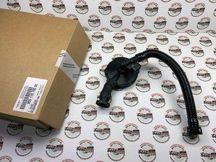 95511076500, 955 110 765 00 Клапан вентиляции впускного коллектора Porsche Cayenne 955
