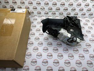 A1647201935, A 164 720 19 35 Замок передней левой двери KeyLess-Go Mercedes ML W164 / GL X164