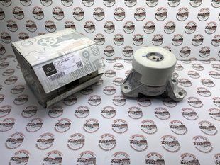 A2132406800, A 213 240 68 00 Подушка (опора) двигателя правая 4matic Mercedes M256 / E W213/C238 / СLS C257 / AMG-GT X290