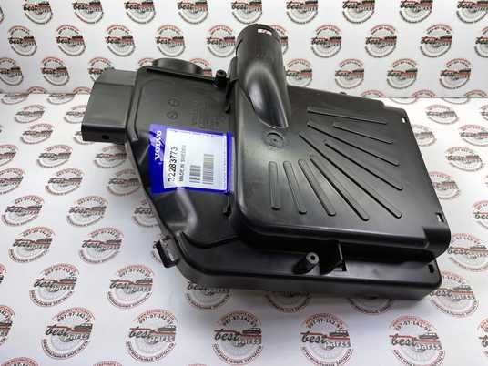 32283773 Корпус повітрозабірника повітряного фільтра Volvo XC90