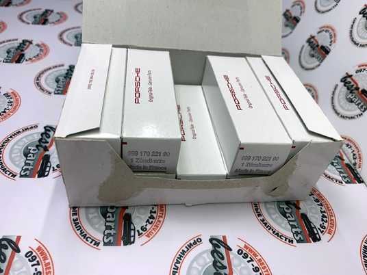 99917022190, 999 170 221 90 Свеча зажигания М48.50 Porsche Cayenne 955