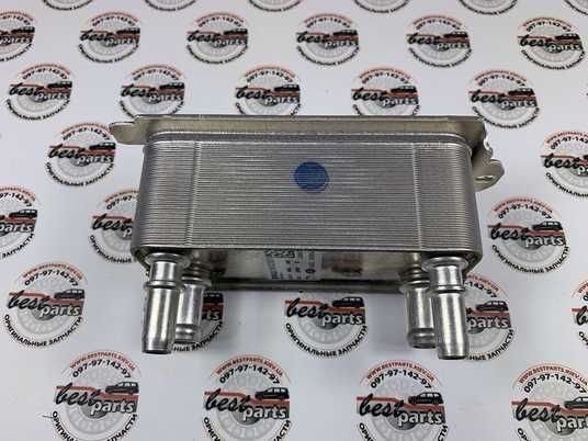 LR036354 Радиатор масляный охлаждения коробки передач Range Rover