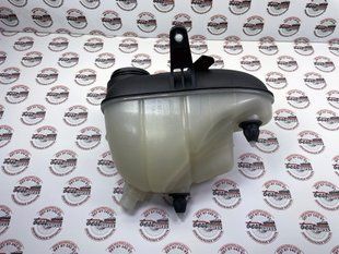 A2225000949, A 222 500 09 49 Бачок расширительный охлаждающей жидкости Mercedes S C217/W222