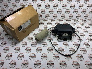 A1647400300, A 164 740 03 00 Замок багажника Mercedes GL X164 / R W251