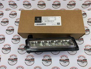A1649060251, A 164 906 02 51 Фара противотуманная передняя правая диодная Mercedes ML W164 / GLK X204