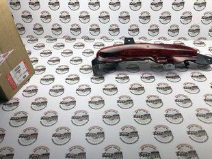 LR093439 Фара противотуманная задняя правая Range Rover Velar L560