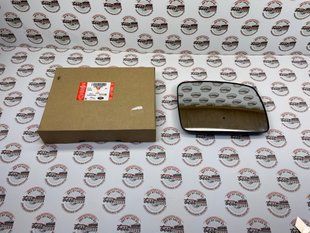 LR017067 Зеркальный элемент (стекло зеркала) правое Range Rover Sport L320 / Land Rover Discovery 3/4 L319 / Freelander 2 L359