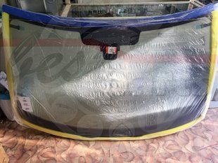 LR061421 Стекло лобовое стандартное с обогревом без дисплея Range Rover Sport L494