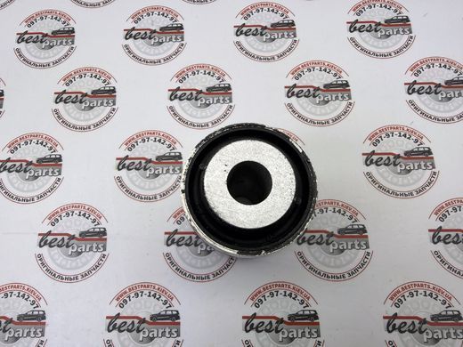 A1673331500, A 167 333 15 00 Сайлентблок переднього нижнього важеля, передній Mercedes GLE W167/C167 / GLS X167
