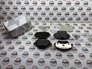34106884492, 34 10 6 884 492 Колодки тормозные передние BMW 5 G30/G31/G38 / X3 G01 / X4 G02