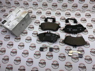 A0004200305, A 000 420 03 05 Колодки гальмівні передні Mercedes SLK R172 / C W204 / E W212
