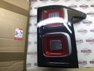 LR098346 Фонарь задний правый, рестайлинг Range Rover Vogue L405