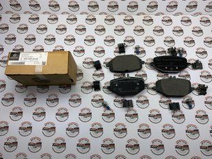A0004204002, A 000 420 40 02 Колодки тормозные задние Mercedes GLE W167/C167 / GLS X167