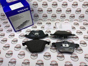 30742029 Колодки гальмівні передні Volvo V50 (-12) / V40 CC (-19) / V40 (-19) / S40 (-12) / C30 (-13)