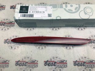 A2178200174, A 217 820 01 74 Отражатель (катафот) заднего бампера левый Mercedes A W177 / C W205 / E W213/C238 / S C217 / GLC X253 / CLS C257 / GLE C292