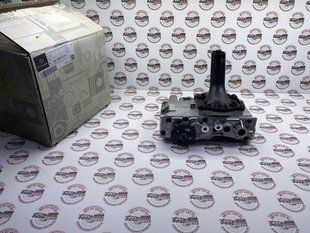 A1561802201, A 156 180 22 01 Маслонасос AMG Mercedes M156 / ML W164 / R W251