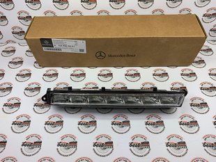 A1649060451, A 164 906 04 51 Фонарь габаритный дневного света правый LED Mercedes ML W166 / GL X164/X166