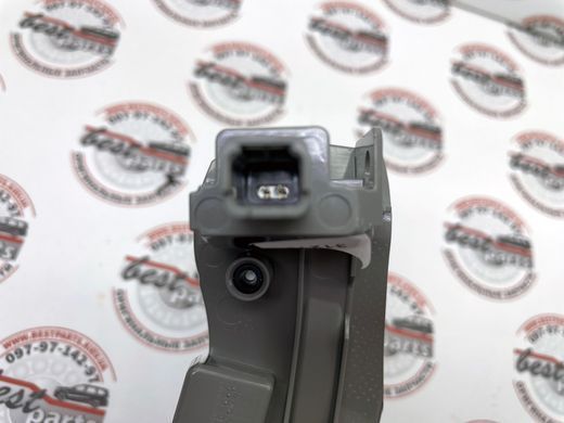 A0999066902, A 099 906 69 02 Повторитель поворота левого зеркала Mercedes S W223 / EQS V297