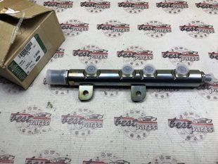 LR035126 Рейка паливна права 3.0 Diesel Range Rover Vogue L405 / Sport L320 / L494 / Velar L560 / Land Rover Discovery 3/4 L319 / L462