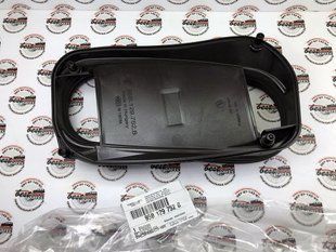 95B129752B, 95B 129 752 B Ущільнювач корпусу повітряного фільтра правий Porsche Macan 95B