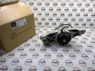 A2232403701, A 223 240 37 01 Подушка (опора) двигателя левая 4matic Mercedes M656 / S W223