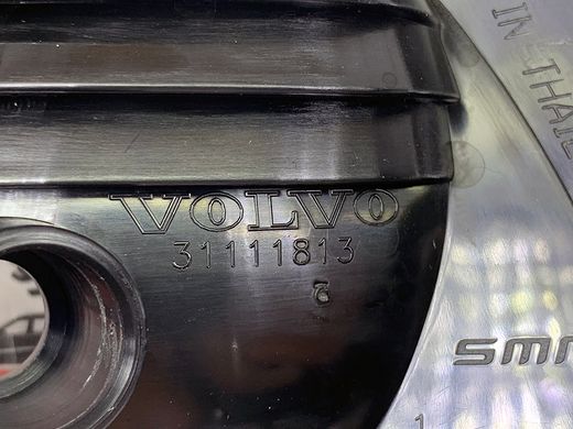 31111813 Повторитель поворота левого зеркала Volvo XC90 (-14) / XC70 (-16)