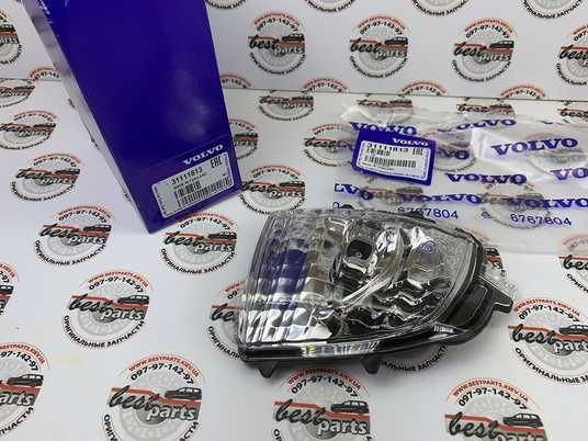 31111813 Повторитель поворота левого зеркала Volvo XC90 (-14