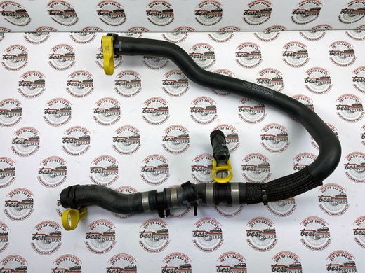 LR022660 Патрубок охолодження Range Rover Vogue L322