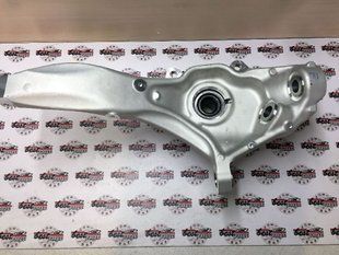 LR078374 Кулак поворотний передній правий Range Rover Vogue L405