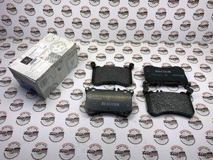 A0004207404, A 000 420 74 04 Колодки тормозные передние Mercedes CL C216 / S W221